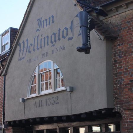 韦尔文 The Wellington酒店 外观 照片